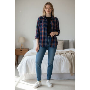 Old Navy Women's Plaid Flannel Shirt XL Blue Red Green